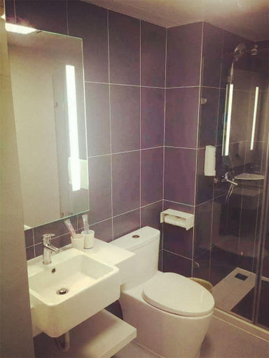 Bathroom 4, Hanting Hotel Xi'an Daminggong Wanda, Xi'an