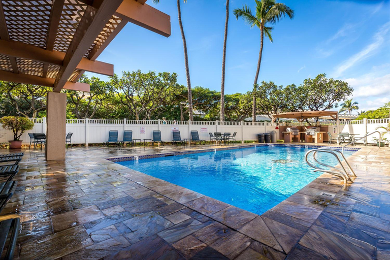 Sport & Beauty 2, Kihei Akahi C-410, Maui