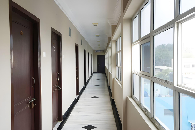Others 5, Hotel SunRock, Kanniyakumari
