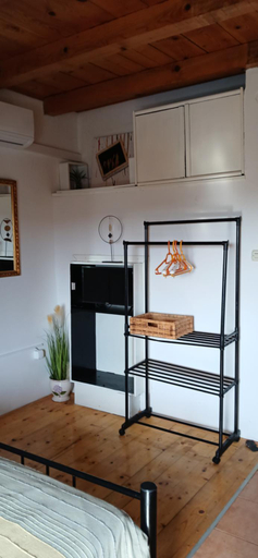 Others 5, Tip-Top apartments, Vis