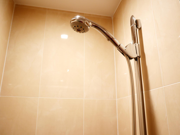Bathroom 3, Apartment in Nieuwpoort near golf course, West-Vlaanderen