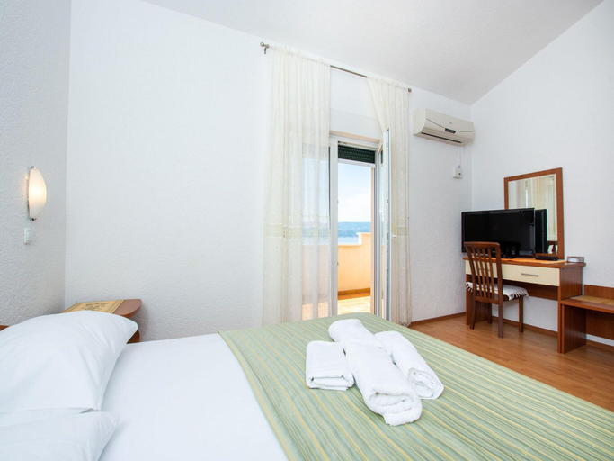 Bedroom 3, Cozy Seaside Apartment Celina, Omiš