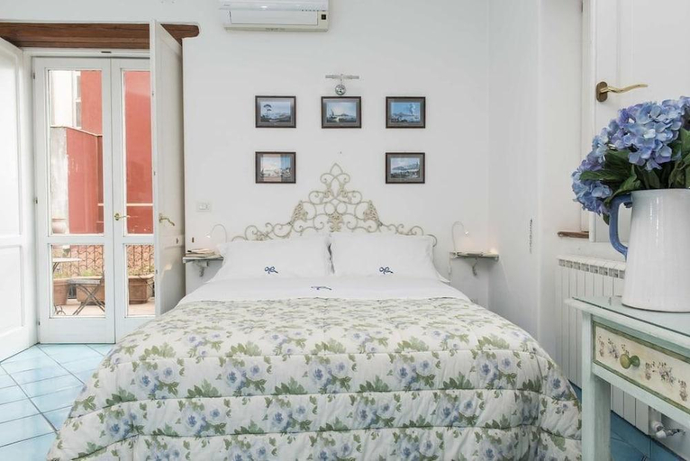 Bedroom 5, B&B Gattacicova, Salerno
