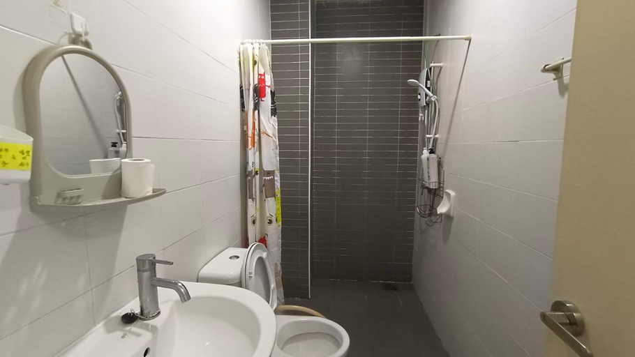 Bathroom 3, Palazio studio apartment , Johor Bahru