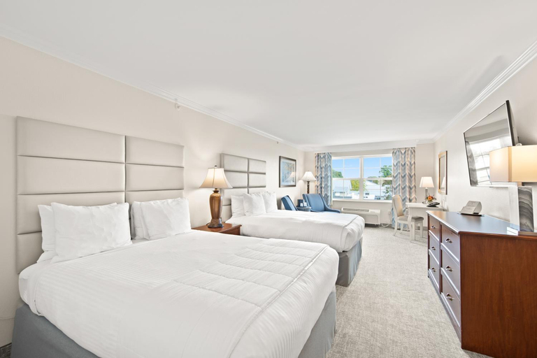 Others 4, Hotel Rehoboth, Sussex