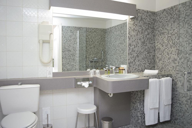 Bathroom 4, Chateau Saint Marcel, Lot-et-Garonne