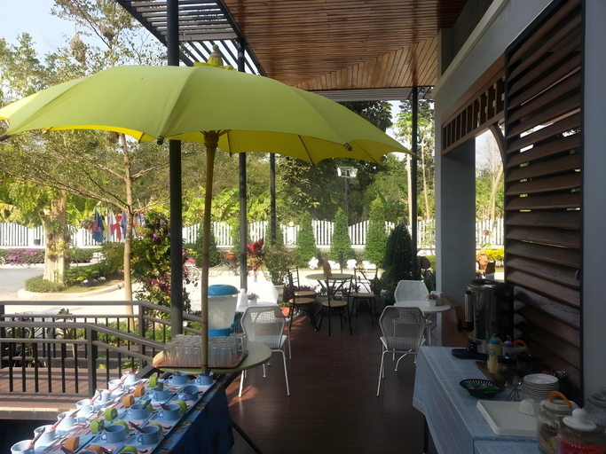 Food & Drinks 4, Phakawan Hotel, Muang Maha Sarakam