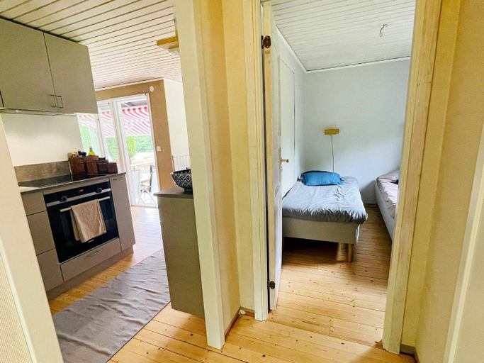Bedroom 2, person holiday home in STILLINGSON, Orust