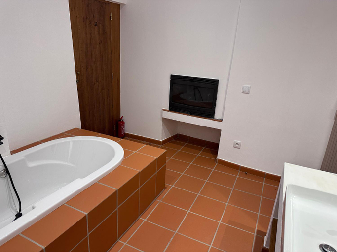 Bathroom 4, Herdade do Vidigal, Montemor-o-Novo