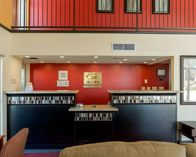 Public Area 2, Econo Lodge Russellville, Franklin
