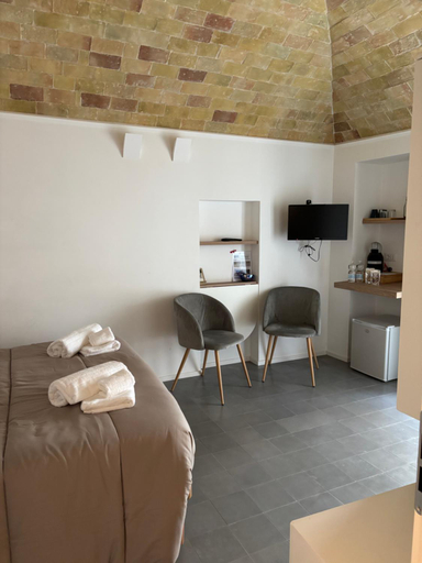 Bedroom 2, B&B Santa Chiara, Bari