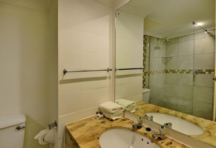 Bathroom 4, Sundown Country Estate , Bojanala