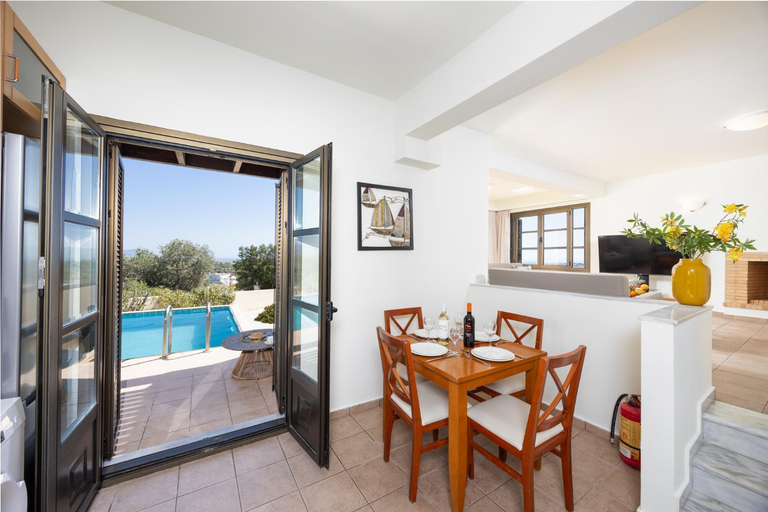 Facilities 4, Villa Elena, South Aegean