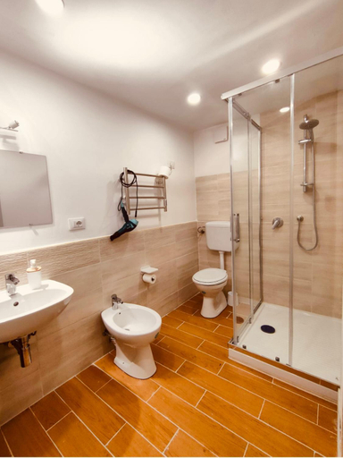 Bathroom 2, Norman City House, Palermo