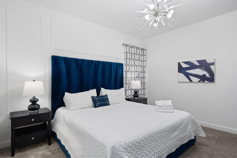 5, Chic 5bed Retreat, Perfect for Family Getaways, Osceola