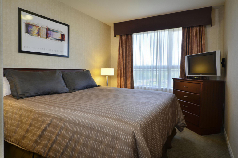 Bedroom 3, Sandman Signature Surrey-Guildford Suites, Greater Vancouver
