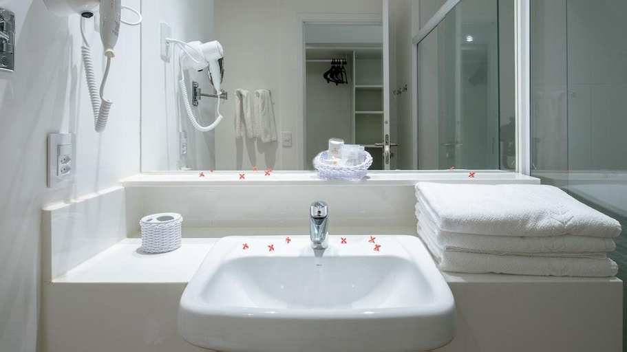 Bathroom 4, Salinas Maragogi Resort All Inclusive, Maragogi