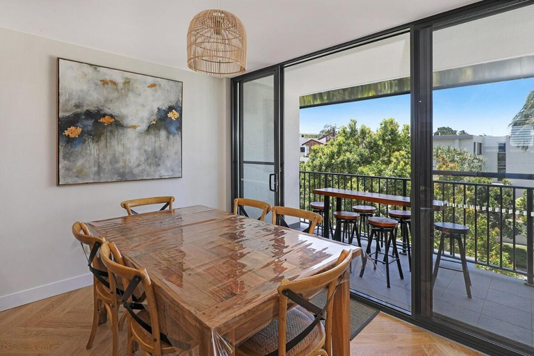 Others 5, TARA7- On Trend At Taranaki, Maroochy - Mooloolaba