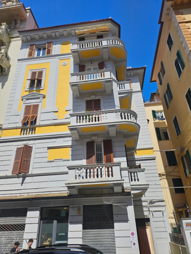 Others 4, Frem lord 5 terre, La Spezia