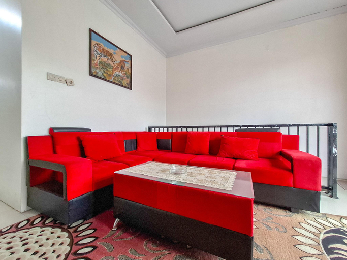 Public Area 3, Labella Homestay 1 Syariah Dieng RedPartner, Wonosobo