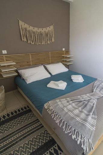 Bedroom 2, Syros Wellness Luxury Suites, South Aegean