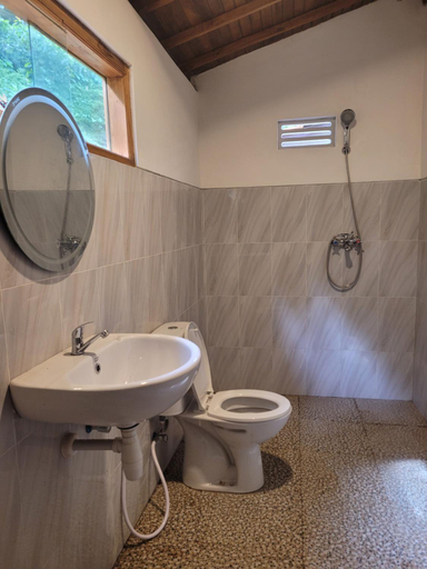 Bathroom 3, D'Langun Bali, Buleleng