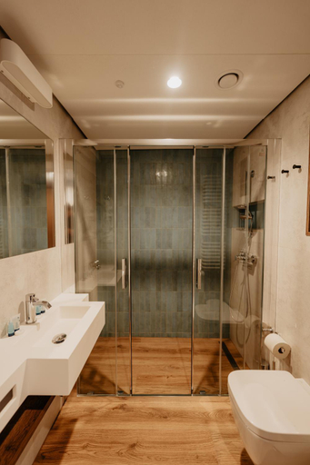 Shower 4, Barbarka Vita Swinoujscie, Świnoujście