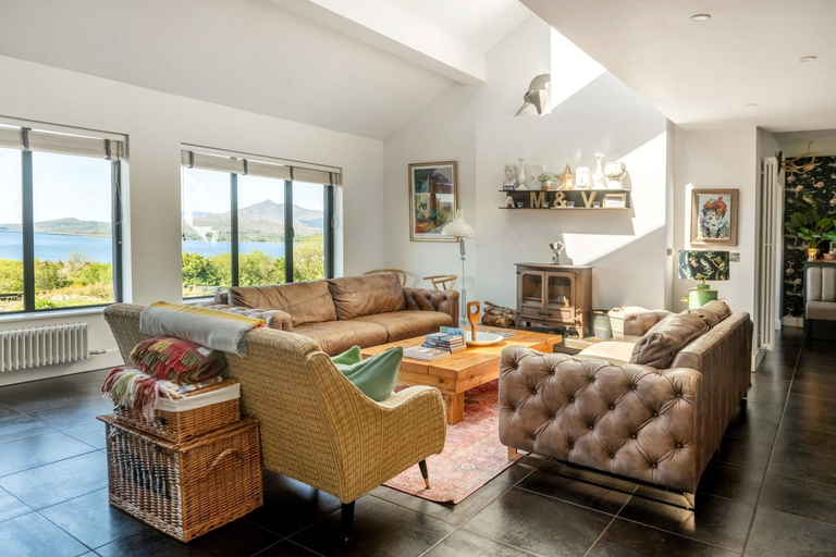 Others 3, Leaba B&B