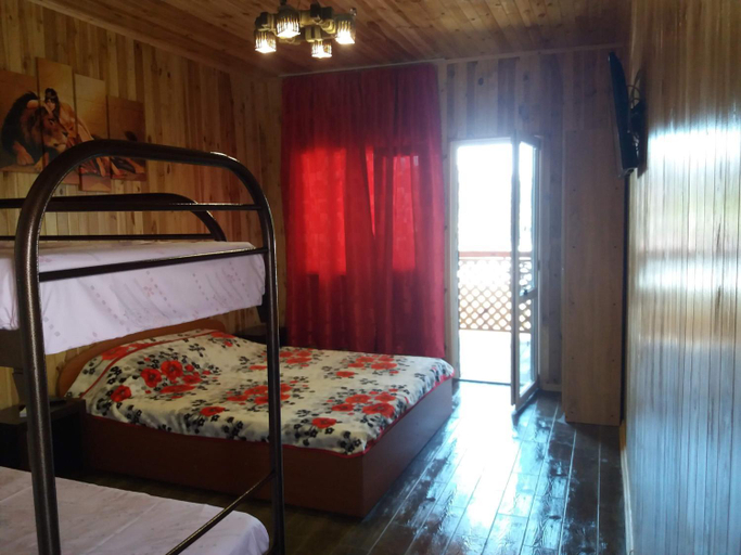 Bedroom 2, Baza otdykha Chovnik, Ovidiopol's'kyi