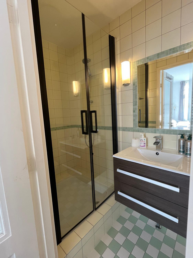 Bathroom 2, Studio en deluxe appartement Blueberry, Zandvoort