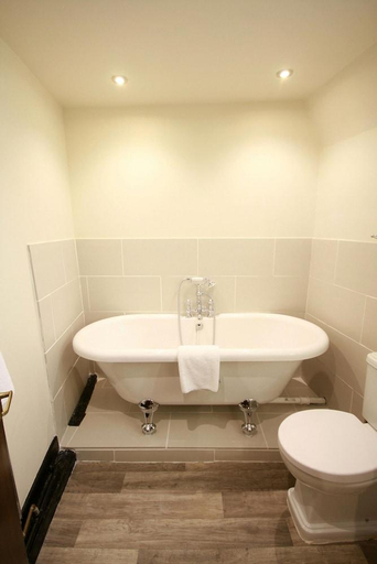 Bathroom 3, Crown Hotel, Cheshire East
