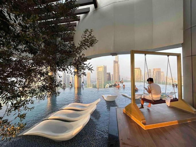 Others 4, Unique 2br with Infinity Pool view on Burj Khalifa, Dubai