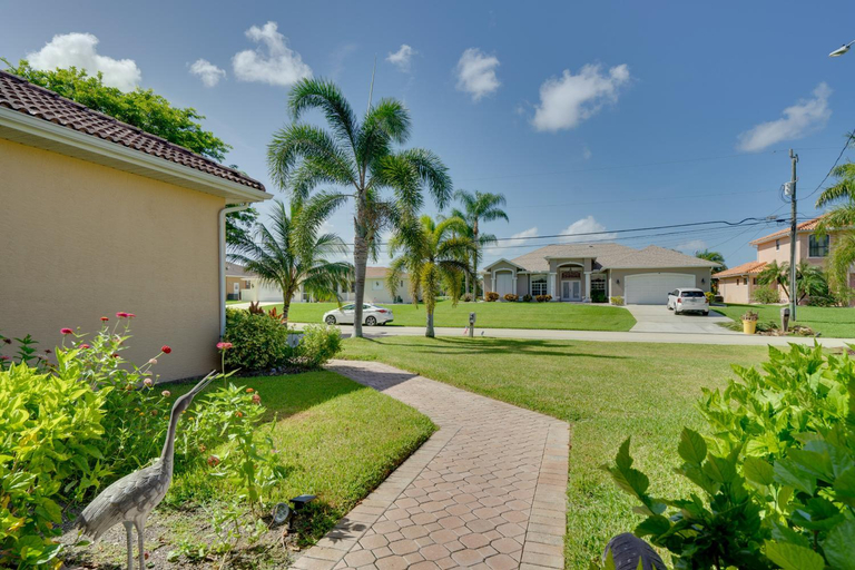 Others 5, WFH and Relax by Pool Chic Cape Coral Villa, Lee