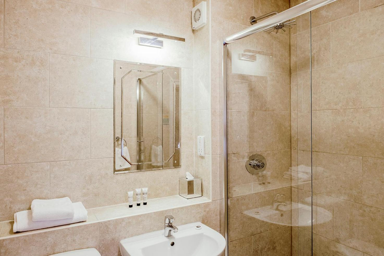 Bathroom 4, Muthu Clumber Park Hotel and Spa, Nottinghamshire