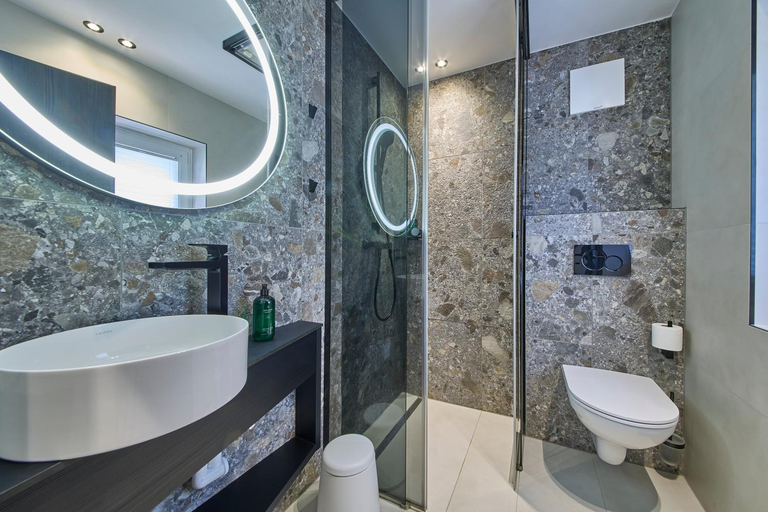 Bathroom 4, The Poolhouse Boutique Lodge, Zell am See