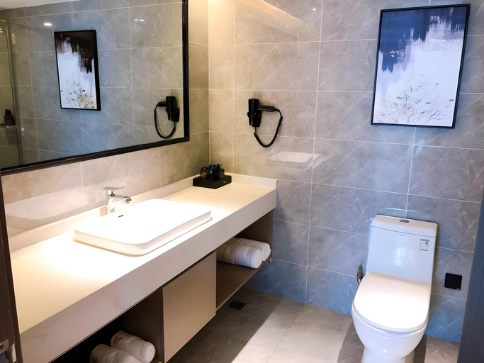 Bathroom 3, GreenTree Eastern Hotel Chizhou Tonghui Plaza, Chizhou