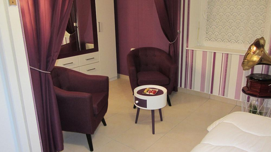 Bedroom 4, Chambre D'Hotes Les Glycines, Meurthe-et-Moselle