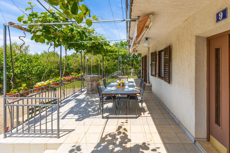 Others 5, Apartments Mare, Malinska-Dubašnica