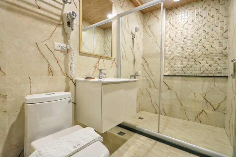 Bathroom 4, 洛克民宿 Rock Inn, Pingtung