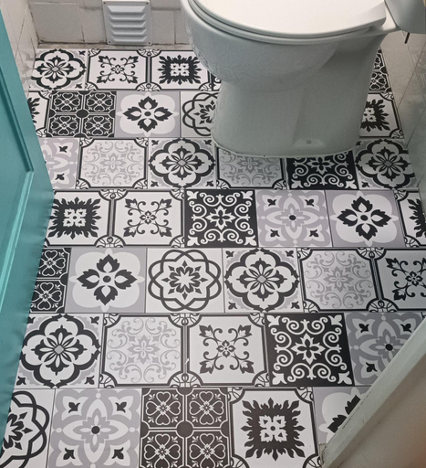 Bathroom 5, Happy Day Beach House, Almada
