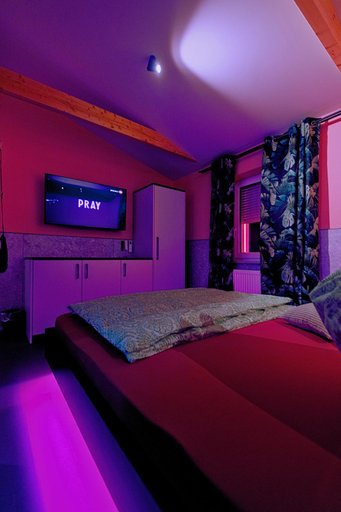 Others 4, Lustra Stundenhotel - Adults Only, Landshut