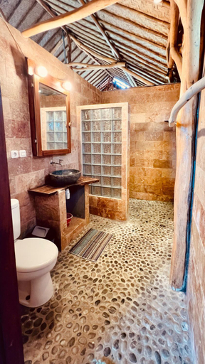 Bathroom 2, Yoga bale house, Karangasem