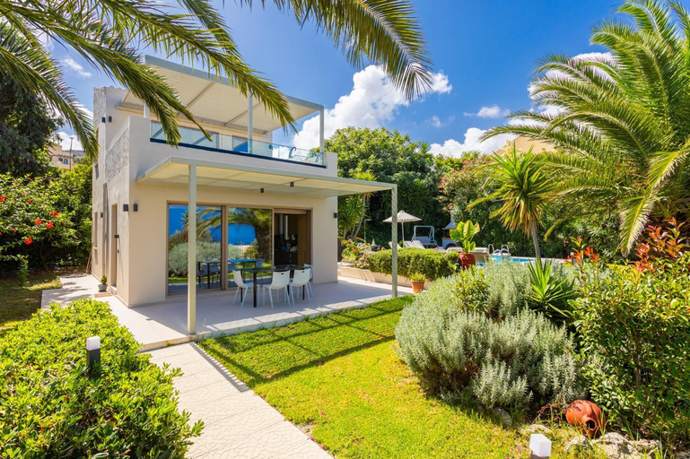 Others 4, Villa Sevos, Crete