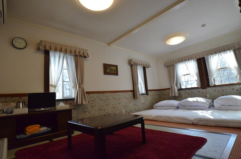 1, Country Hotel Red Fox, Susono