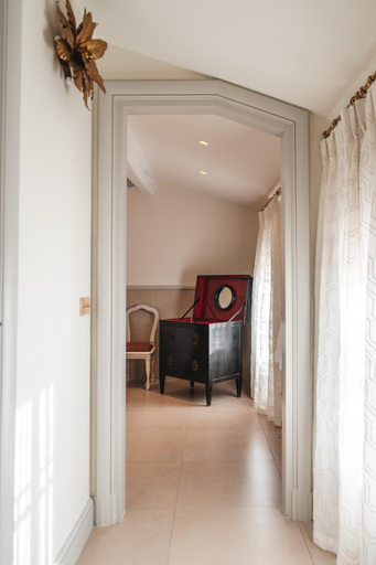 Bathroom 3, Hostellerie de Plaisance, Gironde