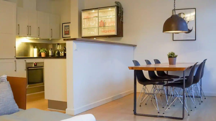 Others 4, Luxurious CPH flat, A+ location, Copenhagen
