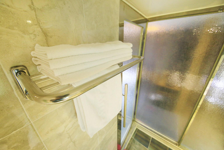 Bathroom 5, Gildong Argo Hotel, Gandong