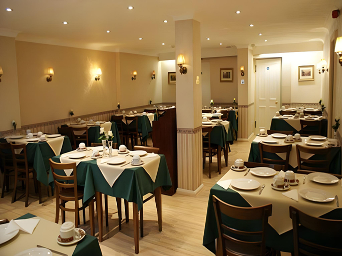 Food & Drinks 5, The Voyage Hotel Paddington, London