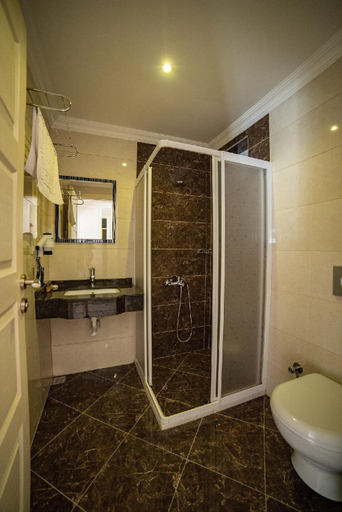 Bathroom 3, Blue Star Hotel, Fethiye