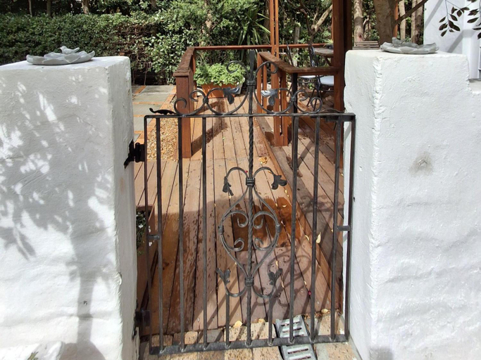 Others 2, Riverside Estate, City of Cape Town